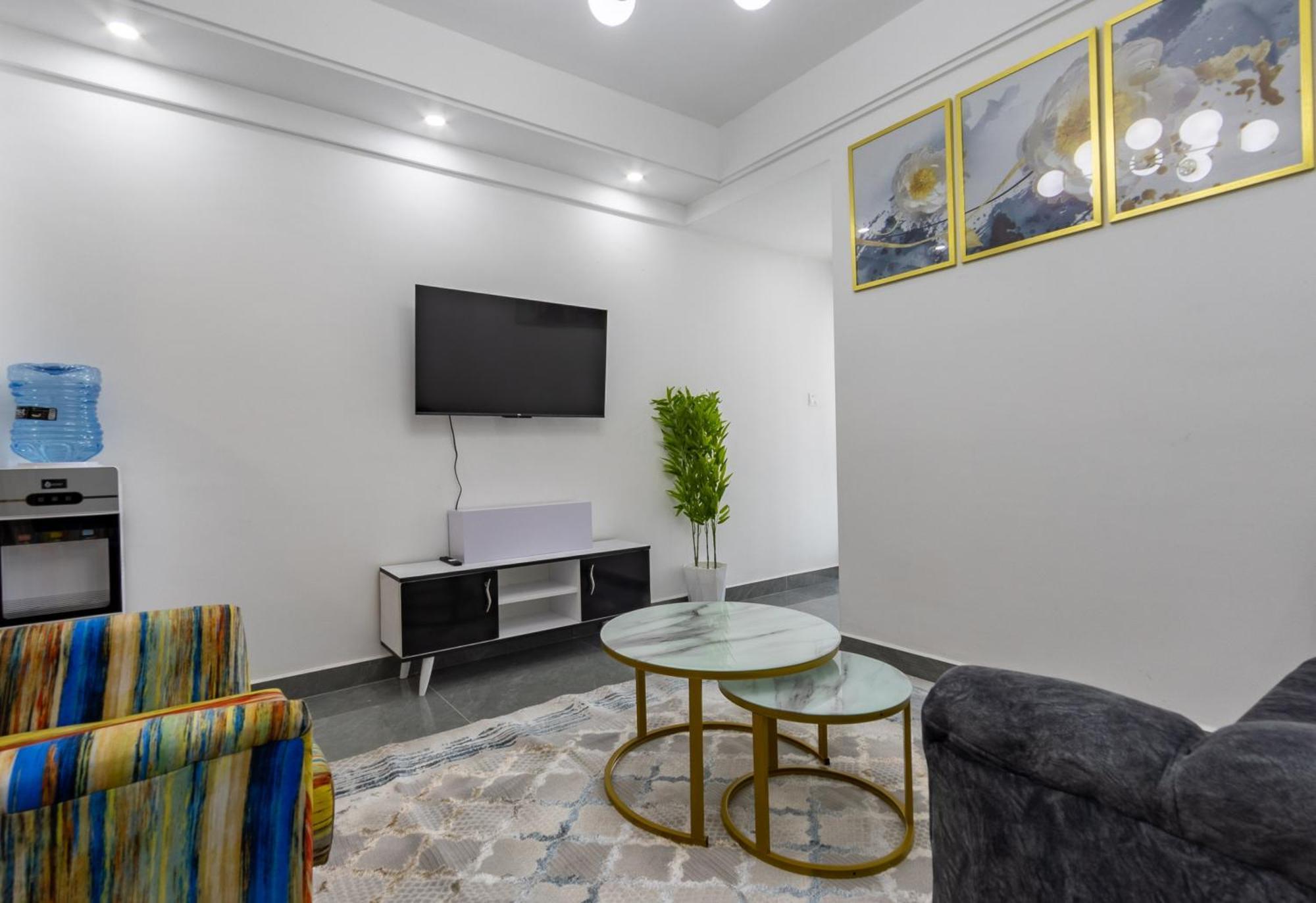 Erica Residences - Riverside 4*