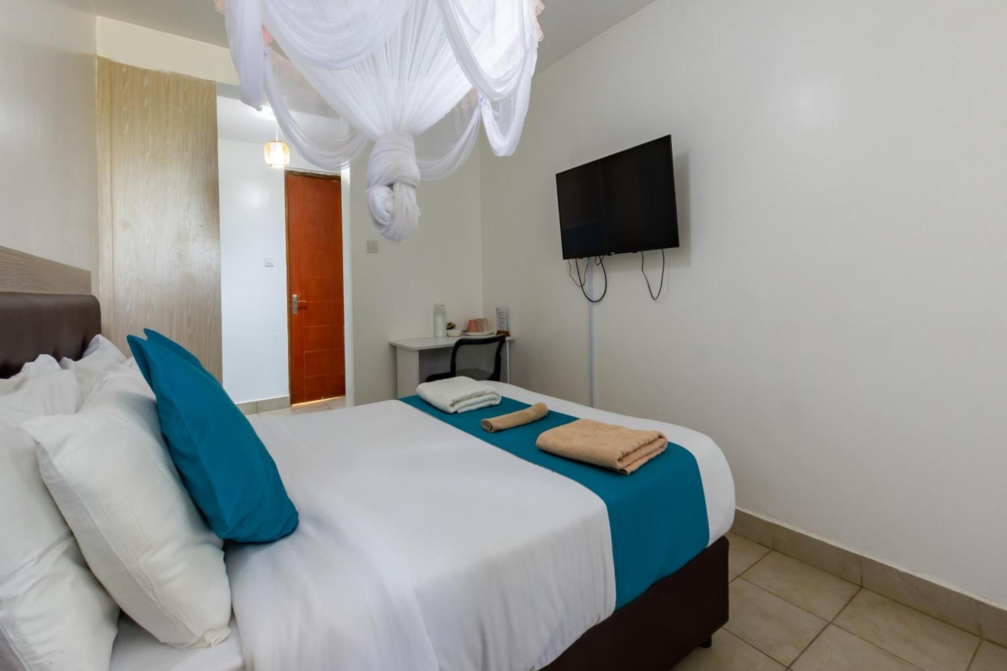 Bed & Breakfast Erica Residences - Riverside 4*